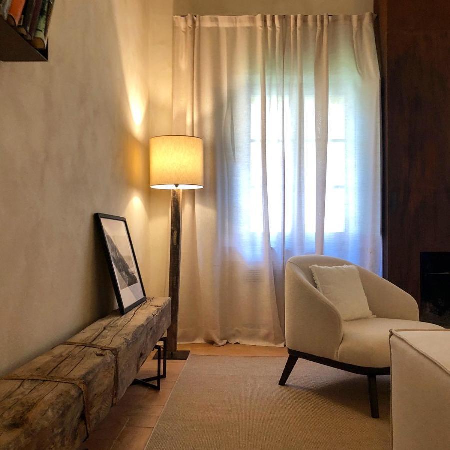 Argiano Dimore Wine Relais Kültér fotó