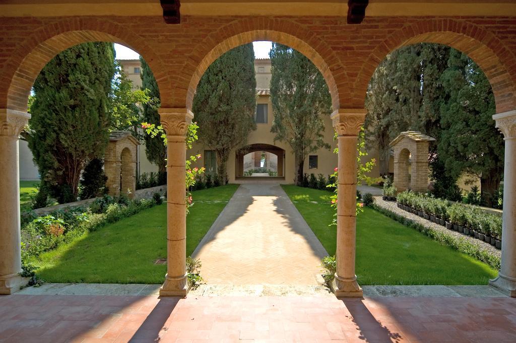Argiano Dimore Wine Relais Kültér fotó
